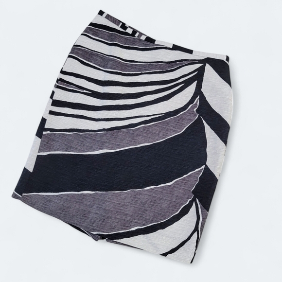 NEW Ann Taylor Slik and Linen Blend Skirt Gray Black Abstract Print Size 0 - Picture 14 of 14